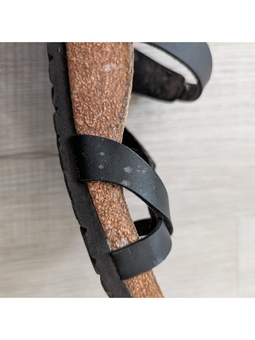 BIRKENSTOCK Mayari Brown Leather Sandals Toe Loop Criss Straps Walking Sz 9/40 - Picture 9 of 11